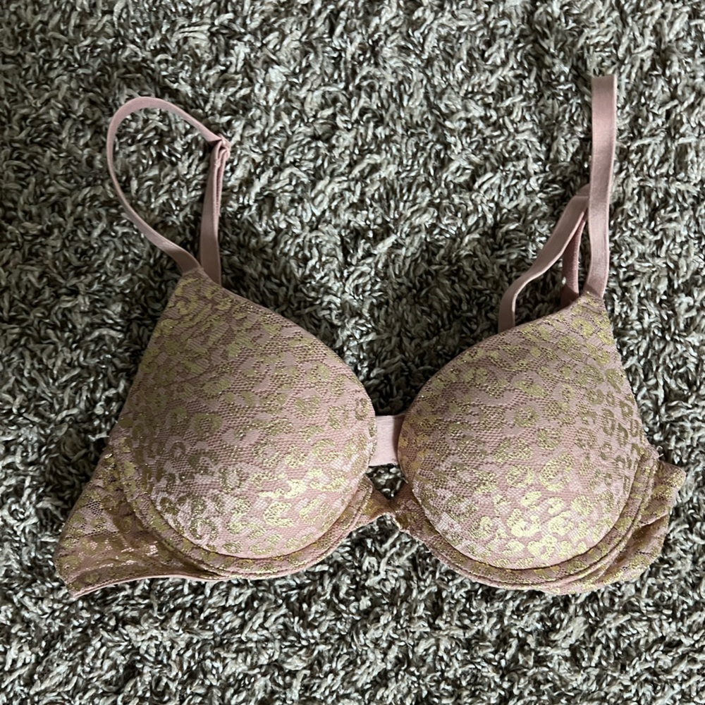 Victoria Secret PINK Leopard Push Up Bra